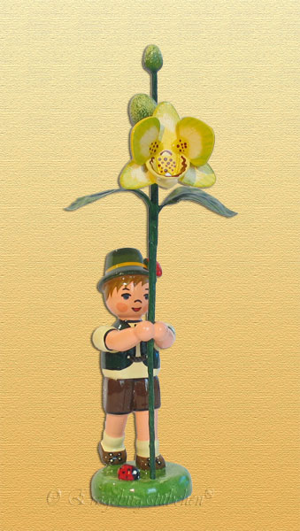 308h0011 Blumenkind Junge mit Orchidee Hubrig Volkskunst 